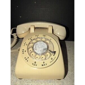 Western Electric Model 500 Rotary Desk Phone – Ivory – 1984